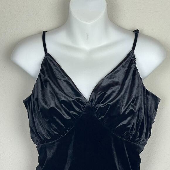 Express Velvet Bodysuit Size M – Adjustable Straps Ruched Sides Y2K Goth Festiva - Picture 2 of 5